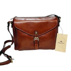 Patricia Nash Avellino Crossbody w Dust Bag